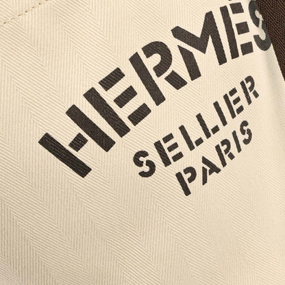 Hermes Beige Toile Chevron Sac de Pansage Bucket Shoulder Bag