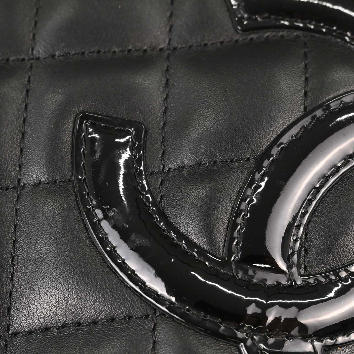 Chanel 2005-2006 Black Calfskin Cambon Ligne Handbag