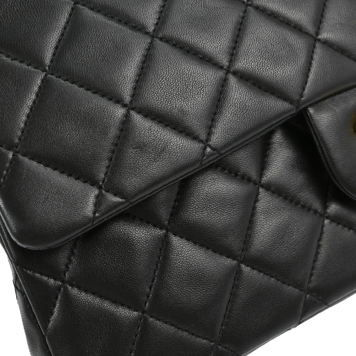 Chanel 1991-1994 Black Lambskin Medium Classic Double Flap Shoulder Bag