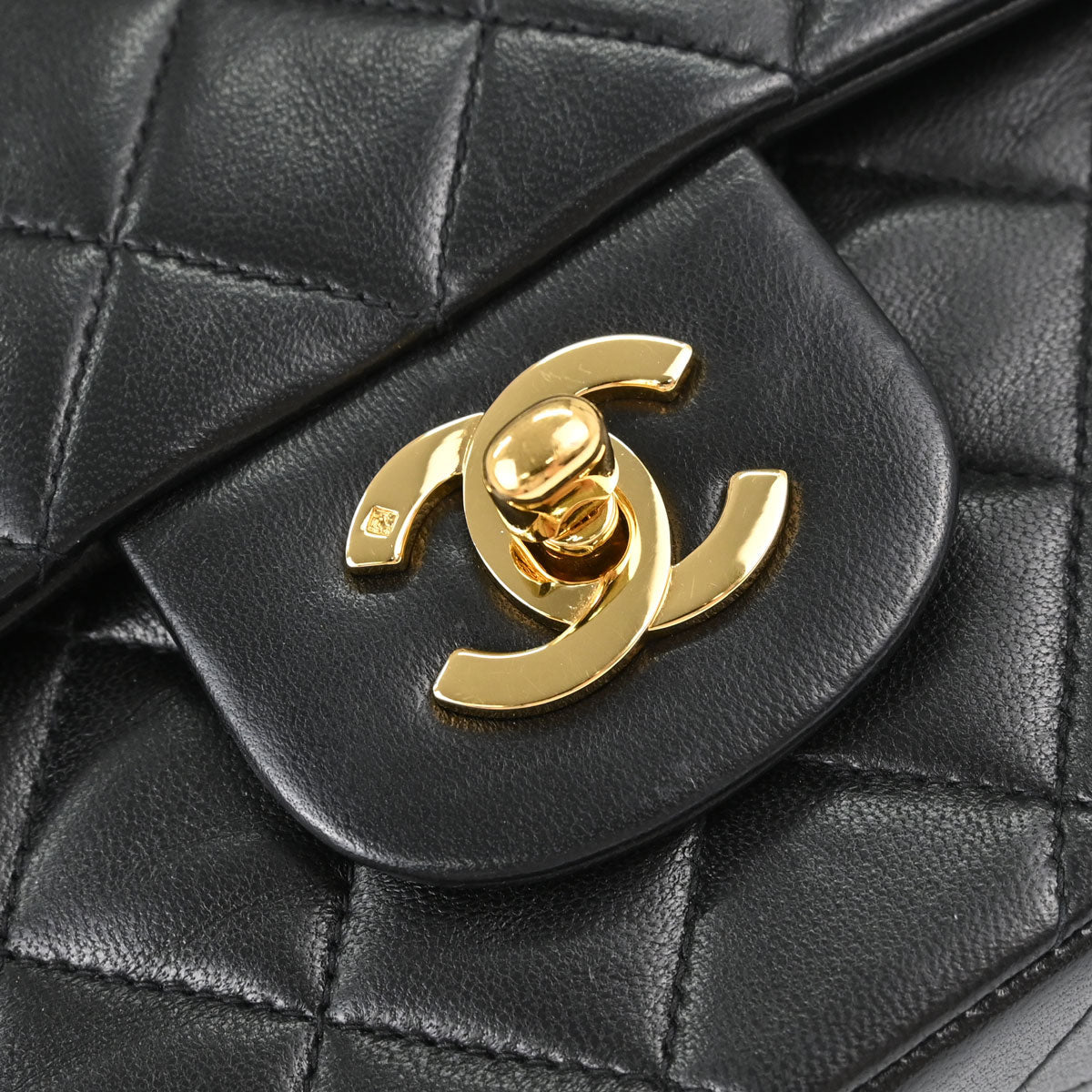 Chanel 1991-1994 Black Lambskin Medium Classic Double Flap Shoulder Bag