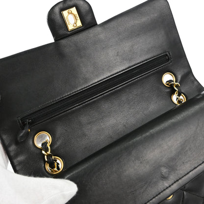 Chanel 1991-1994 Black Lambskin Medium Classic Double Flap Shoulder Bag