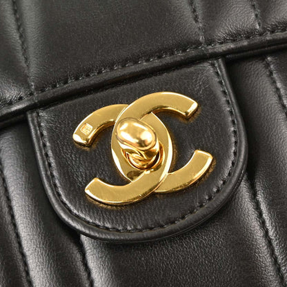Chanel 1991-1994 Black Lambskin Mini Classic Square Flap Shoulder Bag 17