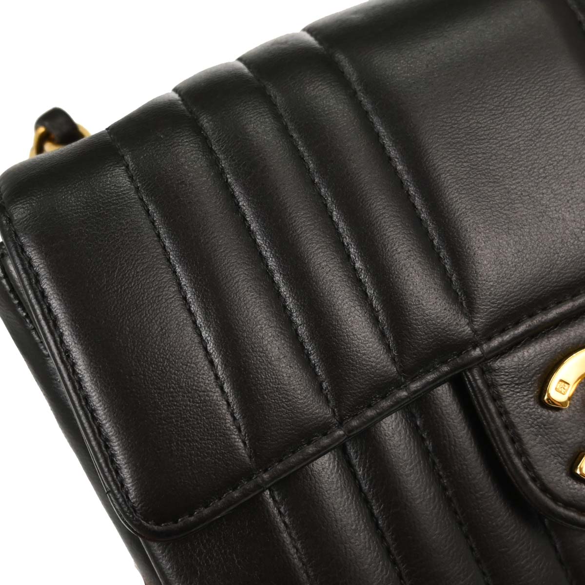 Chanel 1991-1994 Black Lambskin Mini Classic Square Flap Shoulder Bag 17