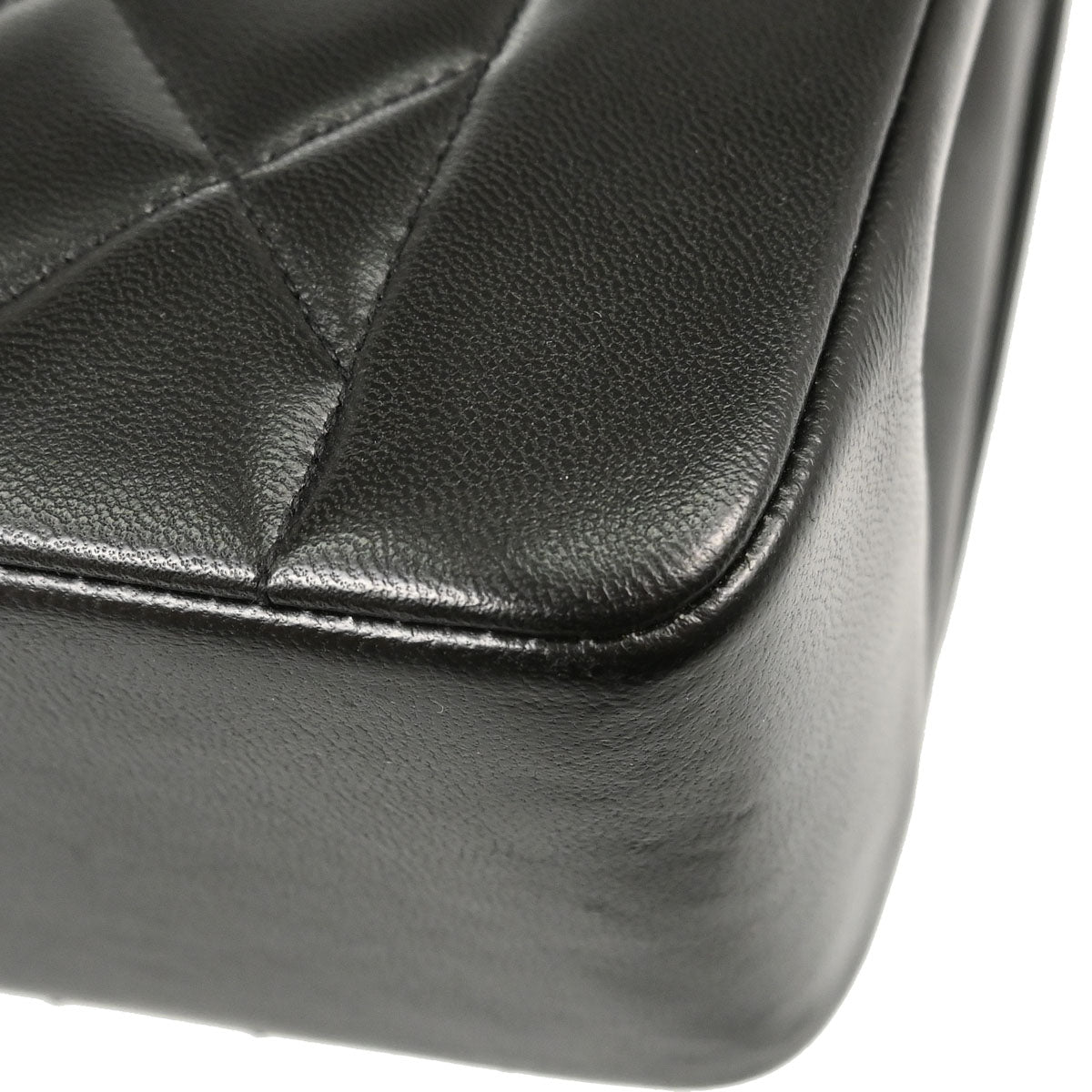 Chanel 1994-1996 Black Lambskin Medium Diana Shoulder Bag