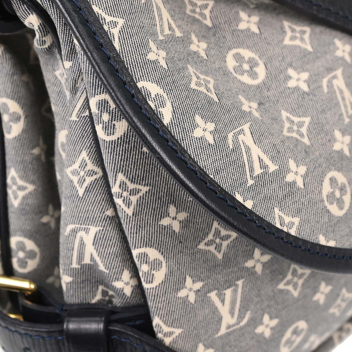 Louis Vuitton 2012 Gray Monogram Idylle Saumur PM Shoulder Bag M40666
