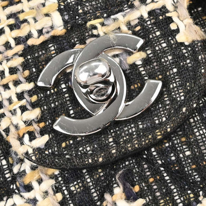 Chanel 2005-2006 Beige Black Tweed Medium Classic Double Flap Shoulder Bag