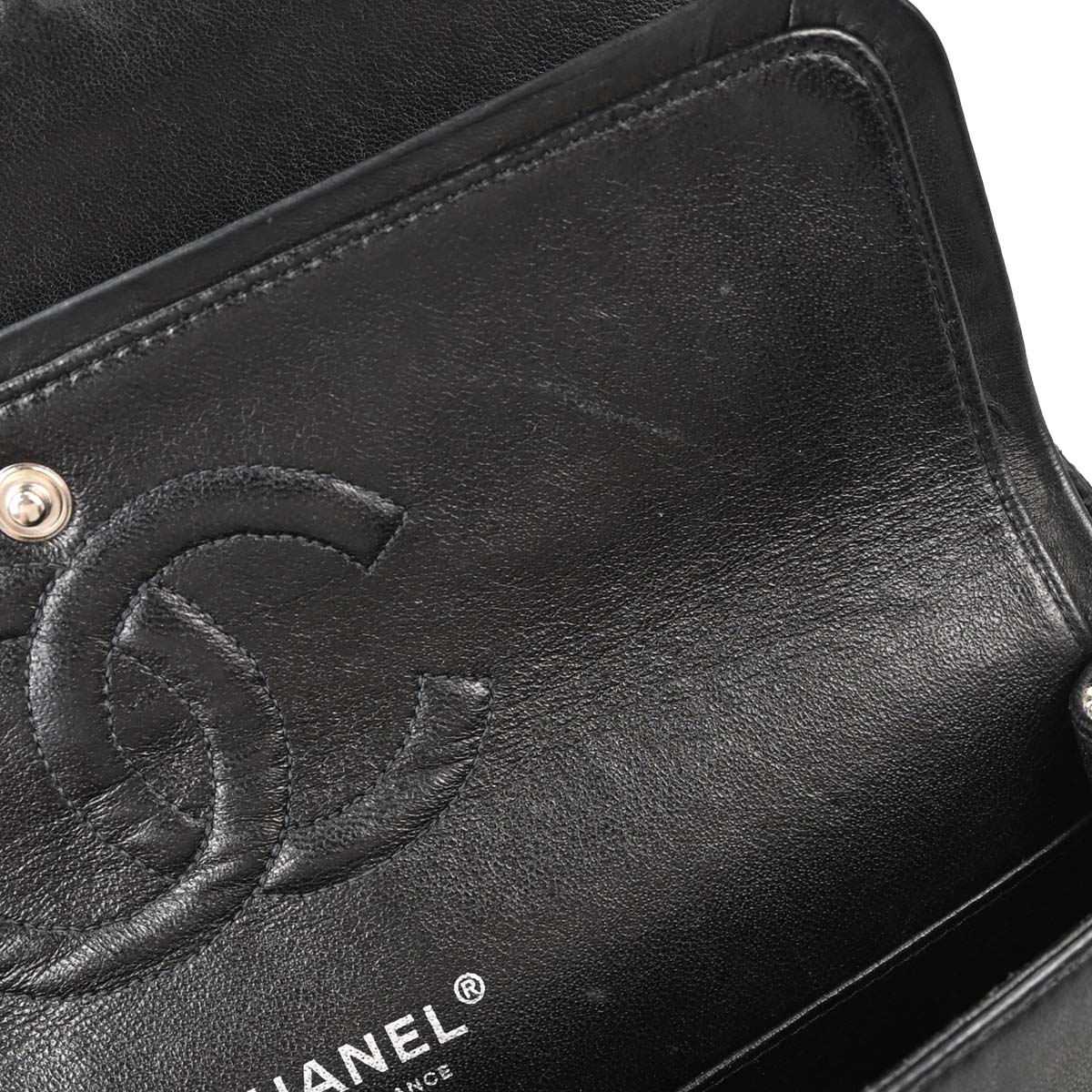 Chanel 2005-2006 Beige Black Tweed Medium Classic Double Flap Shoulder Bag