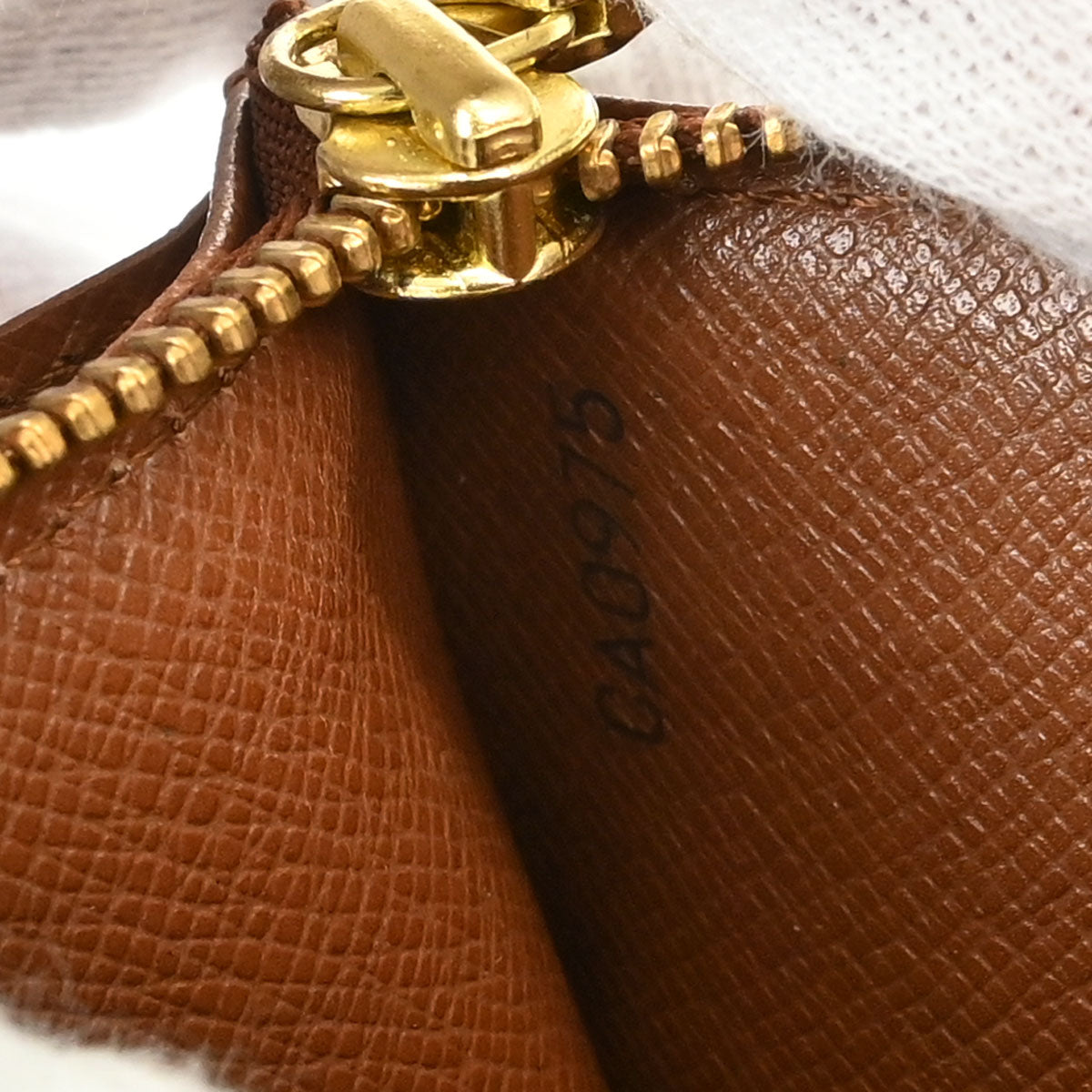 Louis Vuitton Monogram Porte Monnaie Credit Wallet M61725