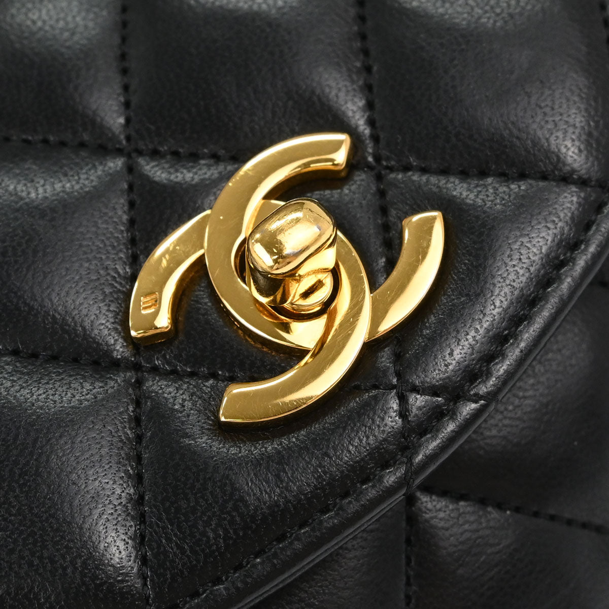 Chanel 1986-1988 Black Lambskin Shoulder Bag