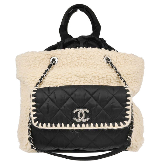 Chanel 2018-2019 White Black Wool Nylon Coco Neige Shopping Tote 2way Shoulder Handbag