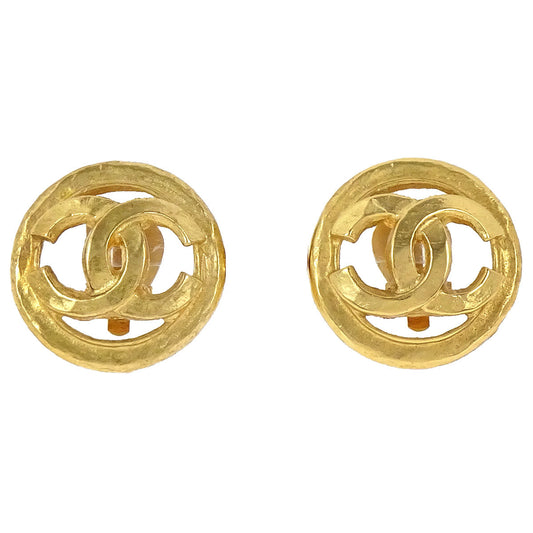 Chanel Button CC Clip-On Earrings Gold 94P
