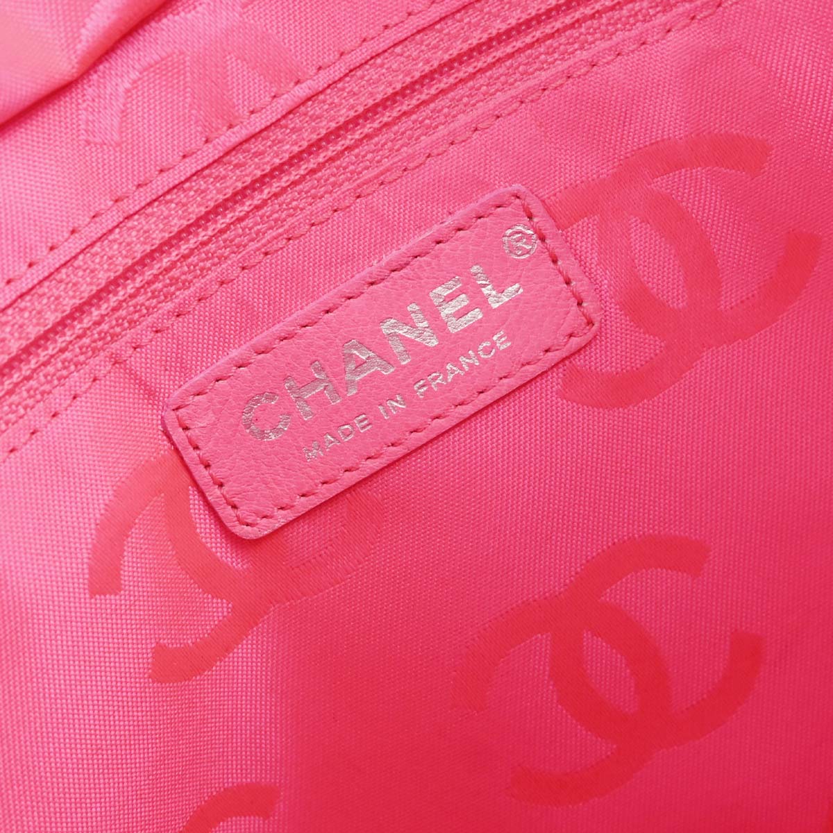 Chanel 2006-2008 Black Calfskin Cambon Ligne Tote Handbag
