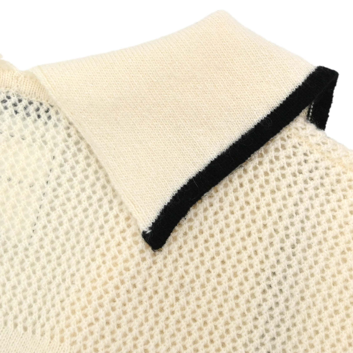 Chanel 2001 Short Sleeve Knit Top Ivory #42