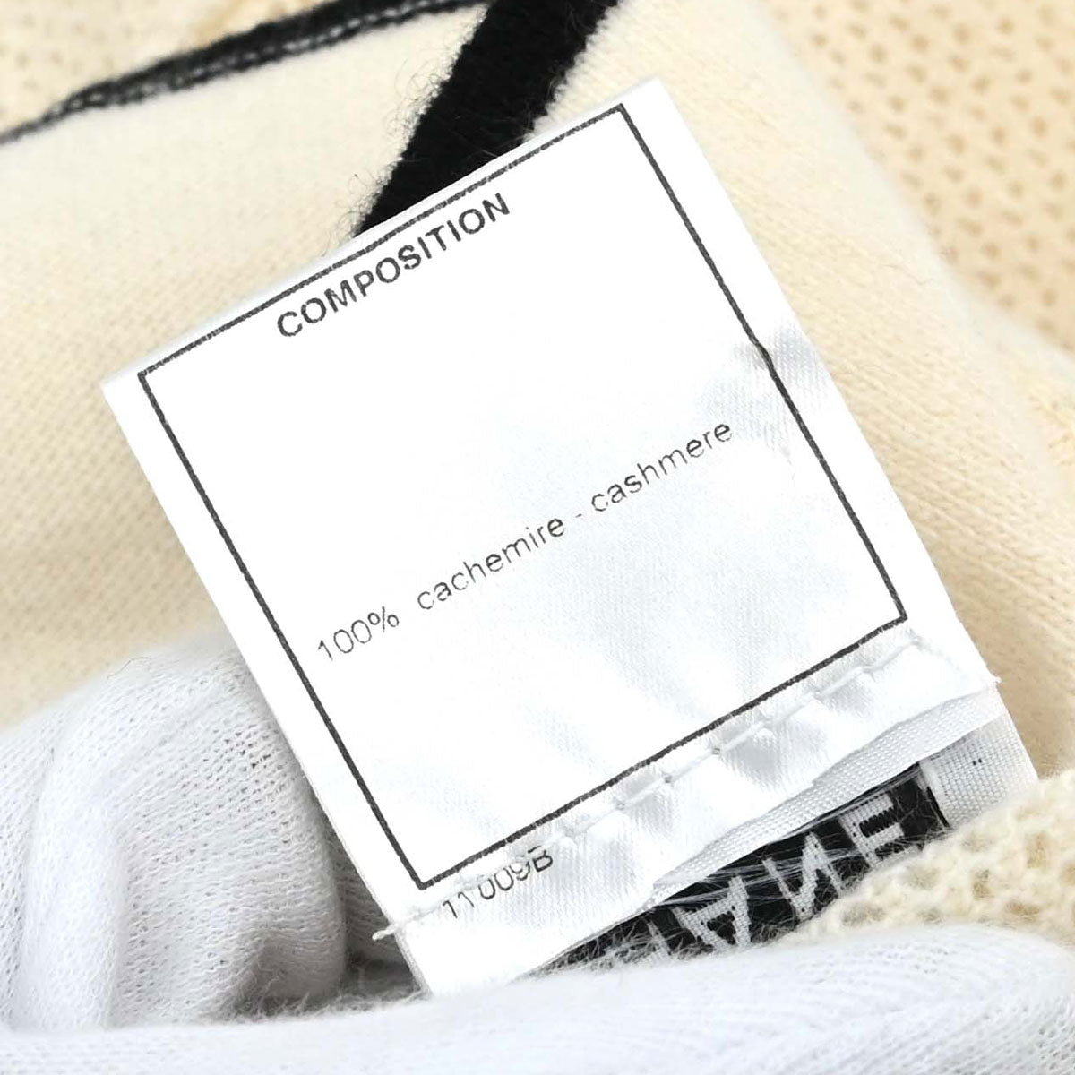 Chanel 2001 Short Sleeve Knit Top Ivory #42