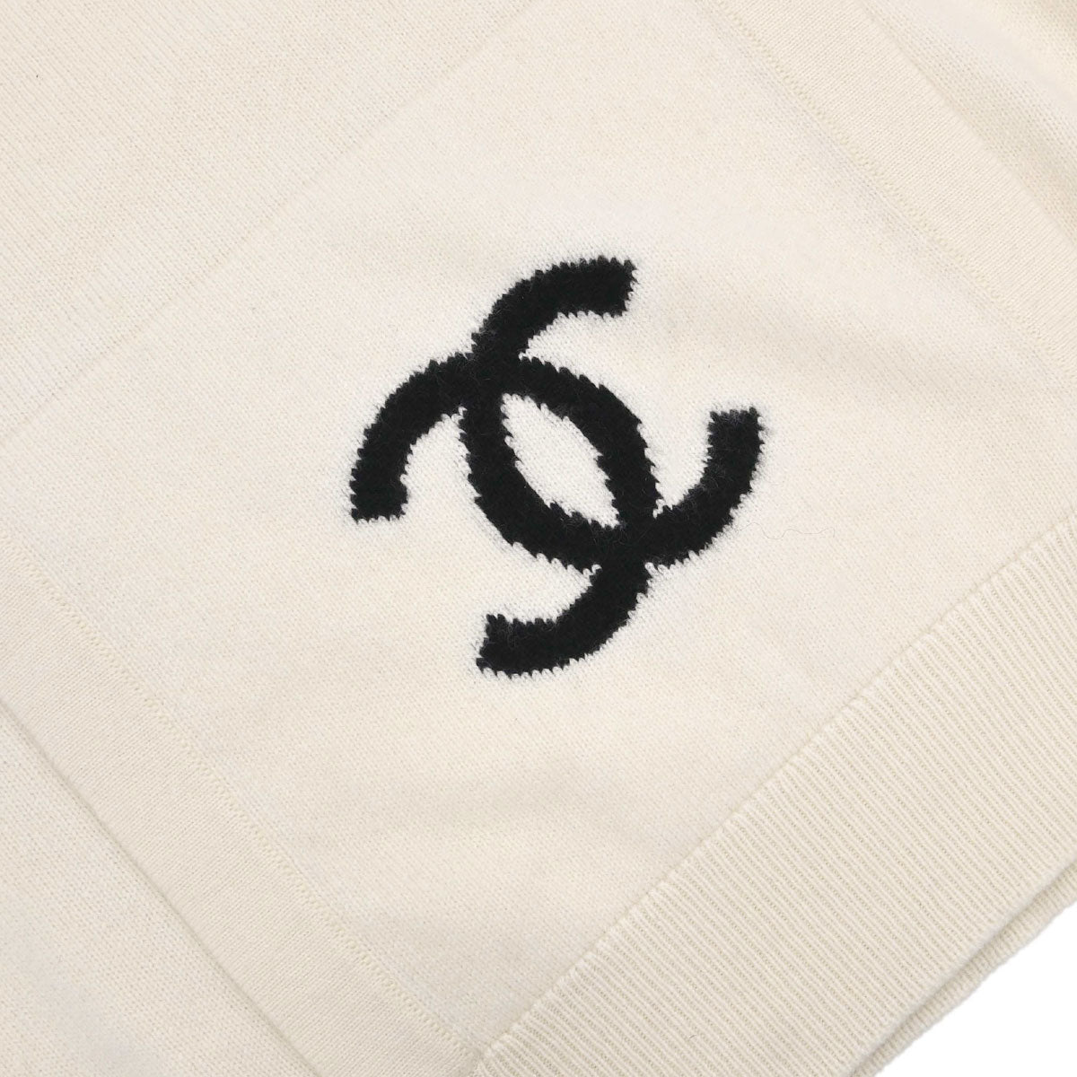 Chanel Pullover Sweater Top Ivory