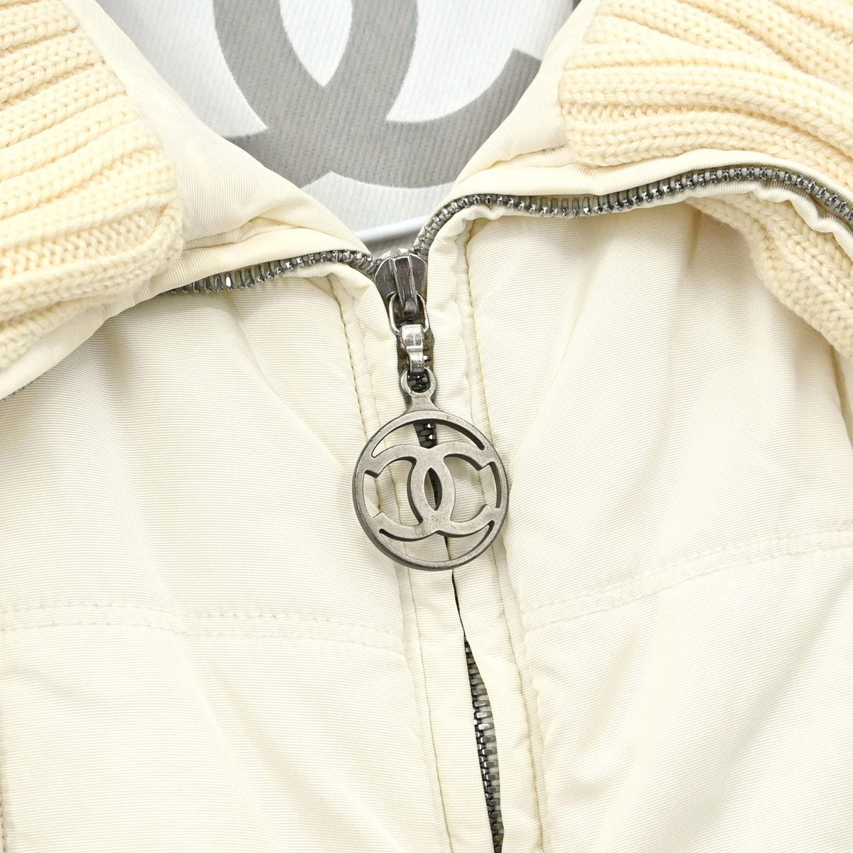 Chanel 2000 Sport Line Zip Up Coat White #40