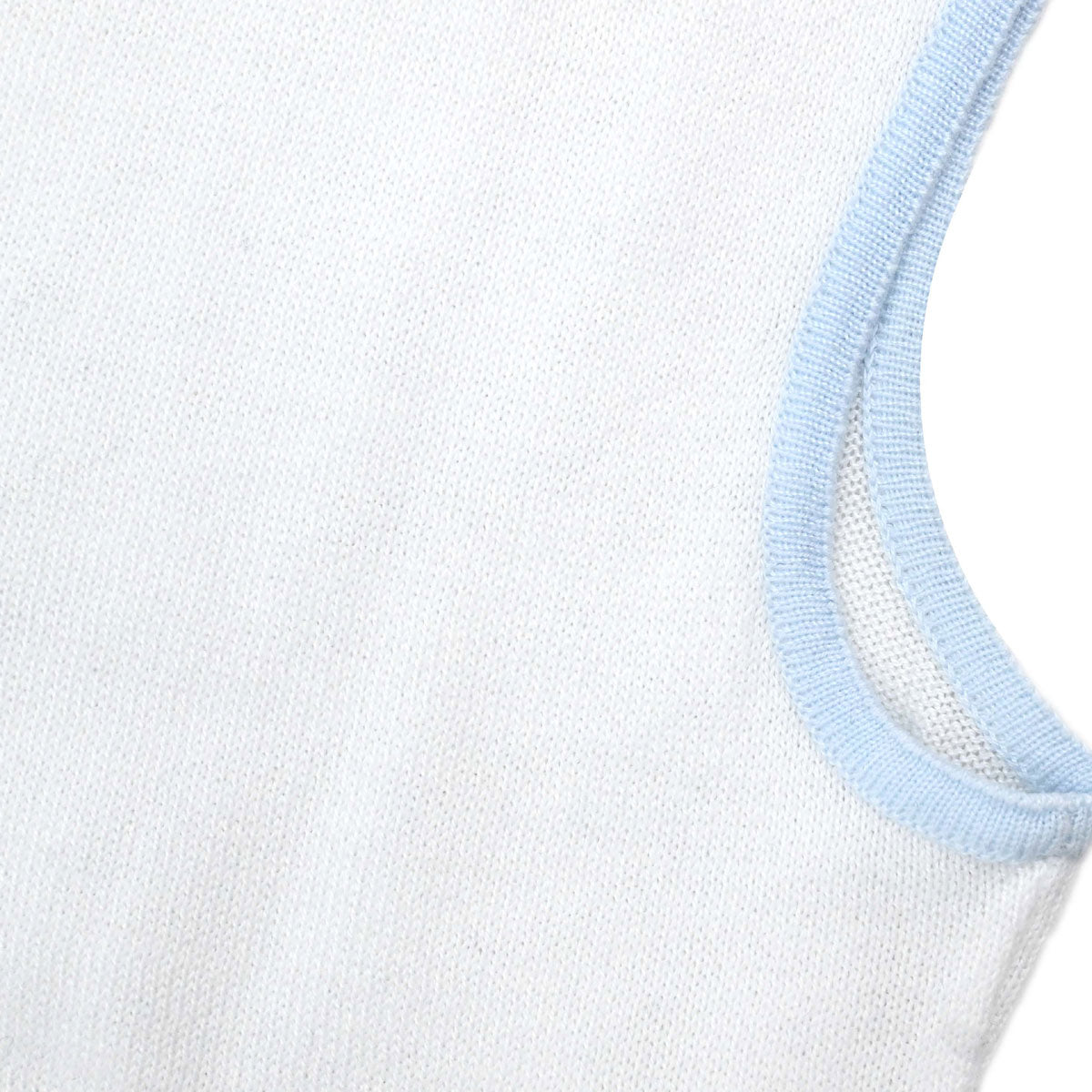 Chanel 2000 Sleeveless Tank Top White #38