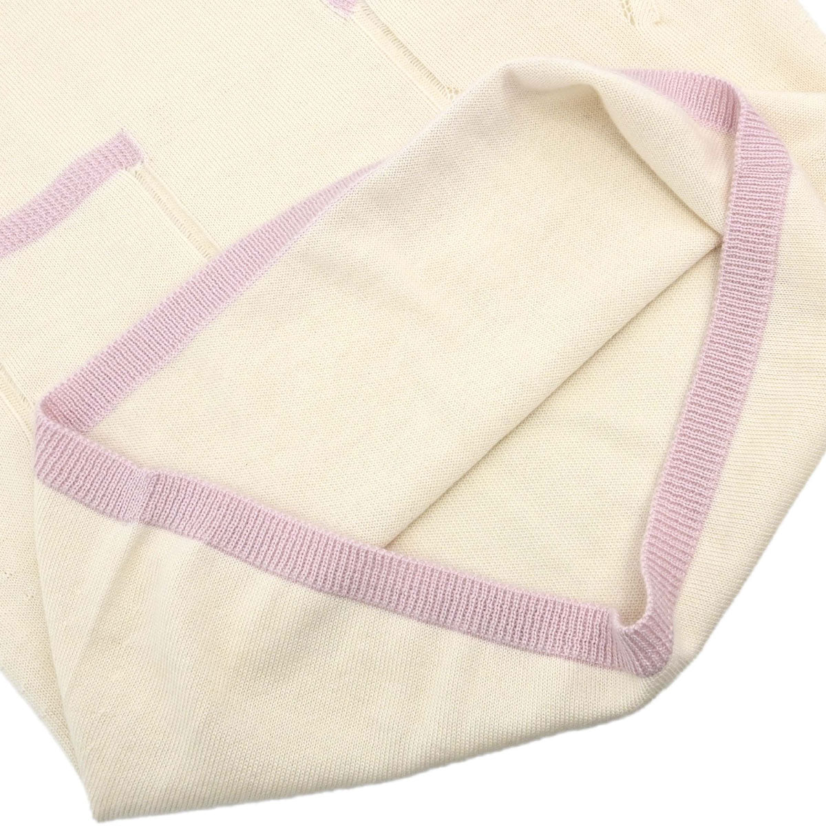 Chanel 2004 Short Sleeve Knit Top Ivory #38