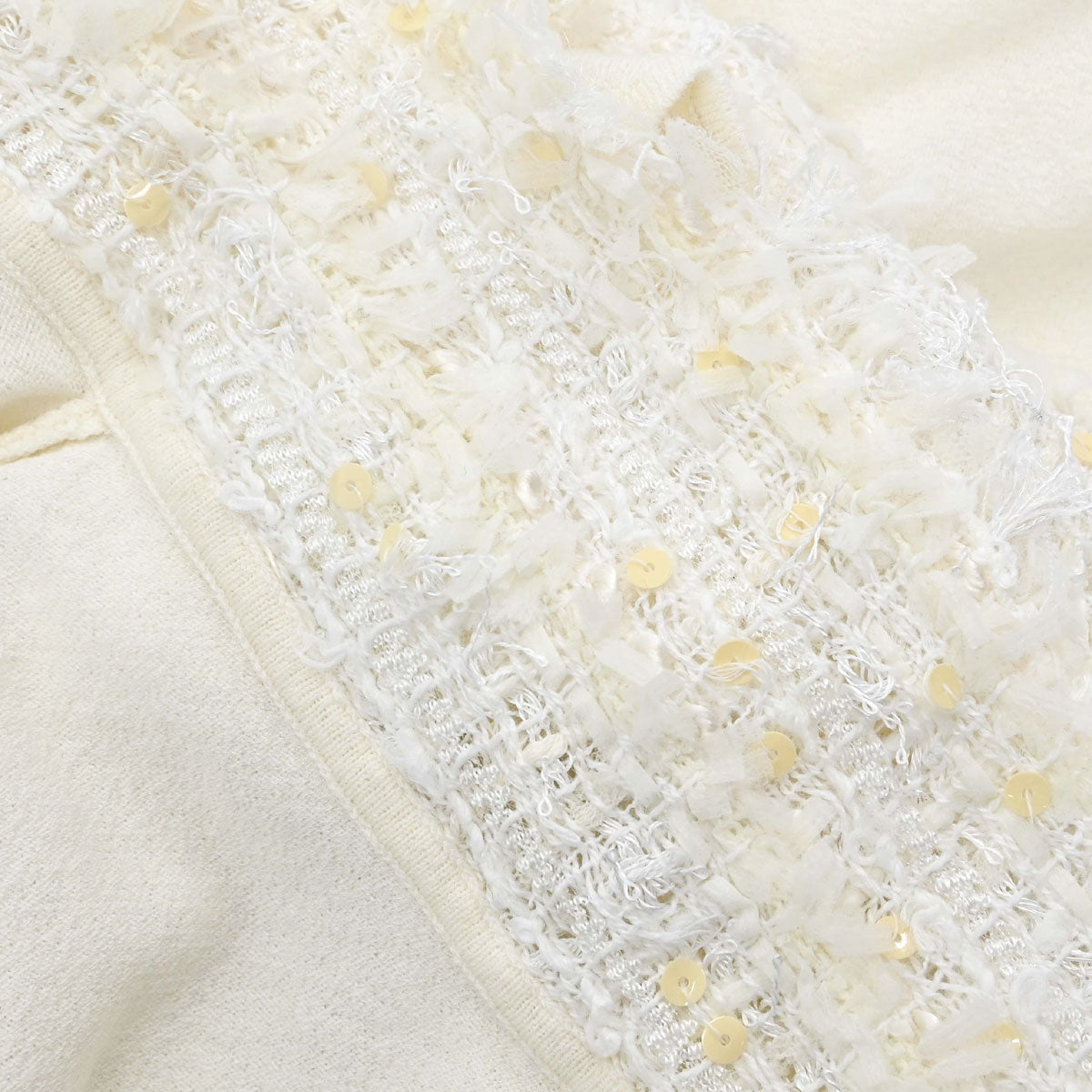 Chanel 2005 Short Sleeve Top Sequins Ivory #40