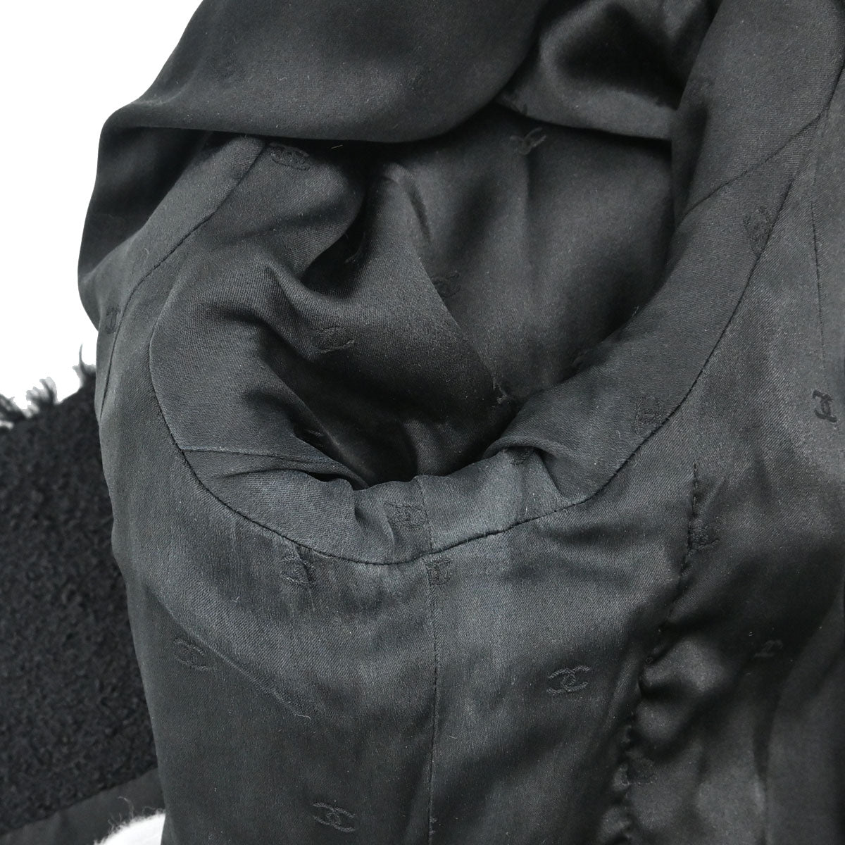 Chanel Collarless Tweed Jacket Black #40