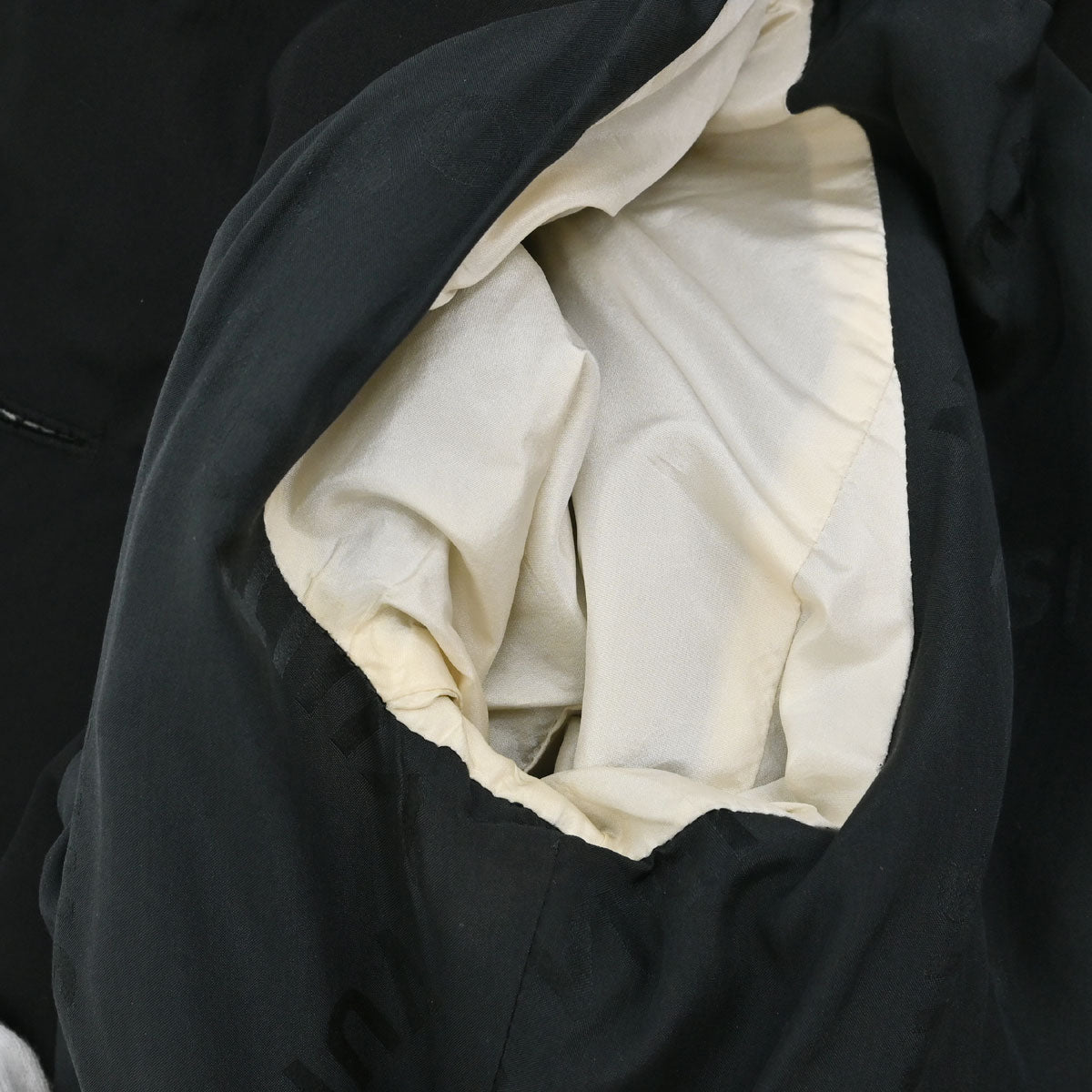 Louis Vuitton 2005 Velvet Collar Piped Wool Jacket #36