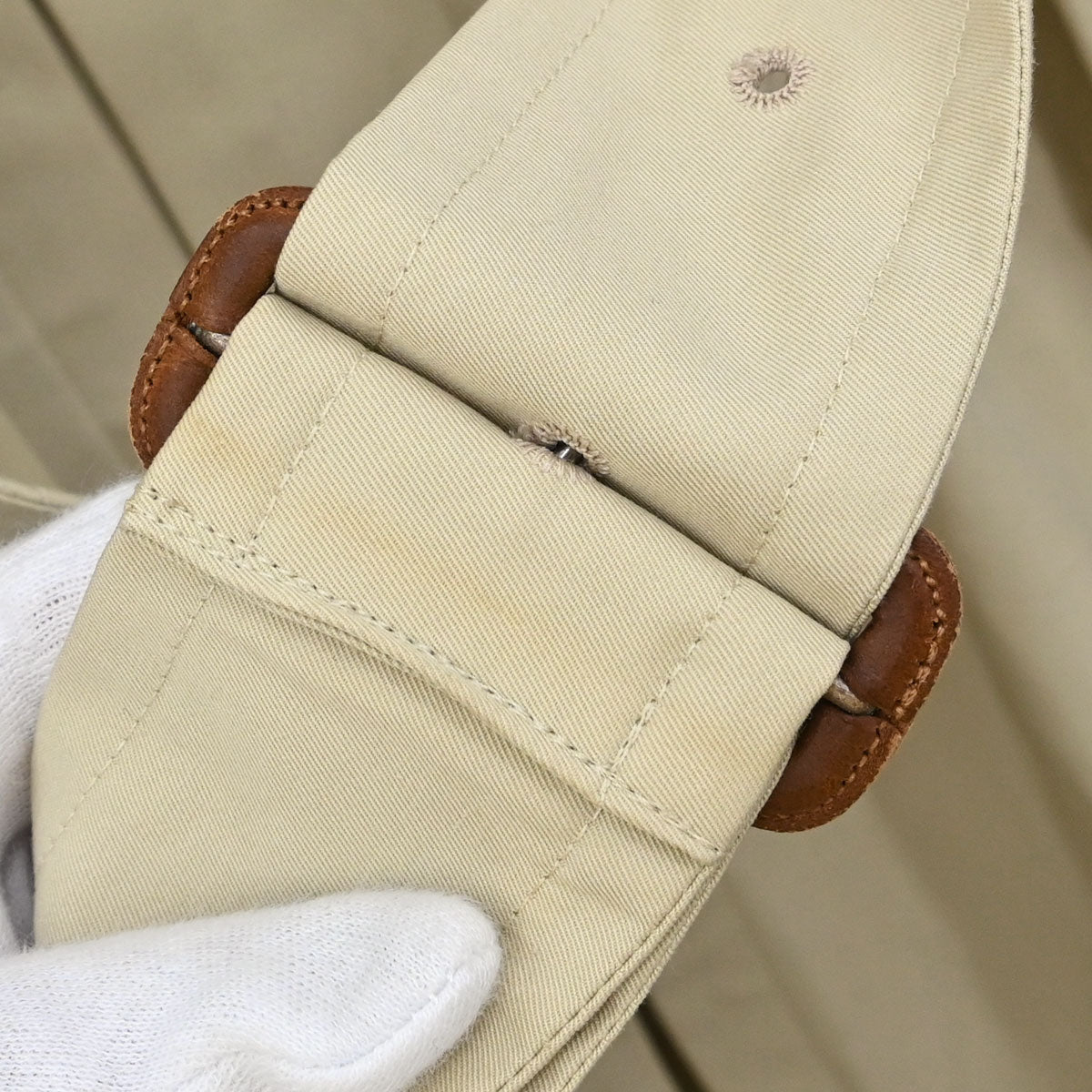 Burberrys Trench Coat Light Beige