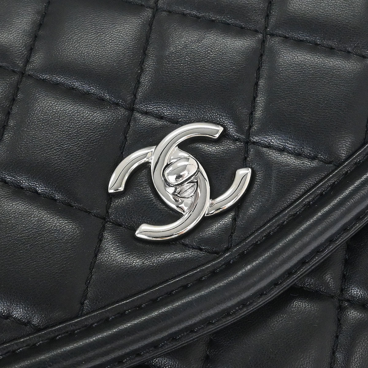 Chanel Black Lambskin Geometric Flap Shoulder Bag