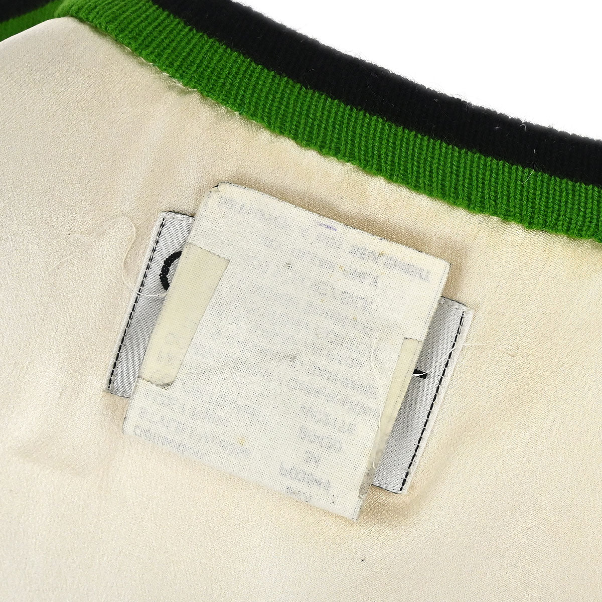 Chanel 1994 Sleeveless Vest Jacket White #34