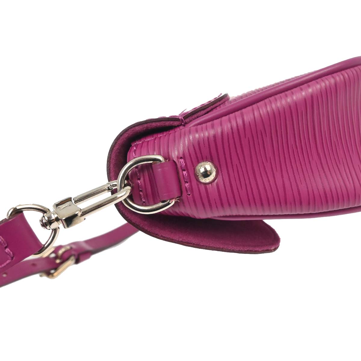 Louis Vuitton Purple Epi Pochette Montaigne Handbag M5929L