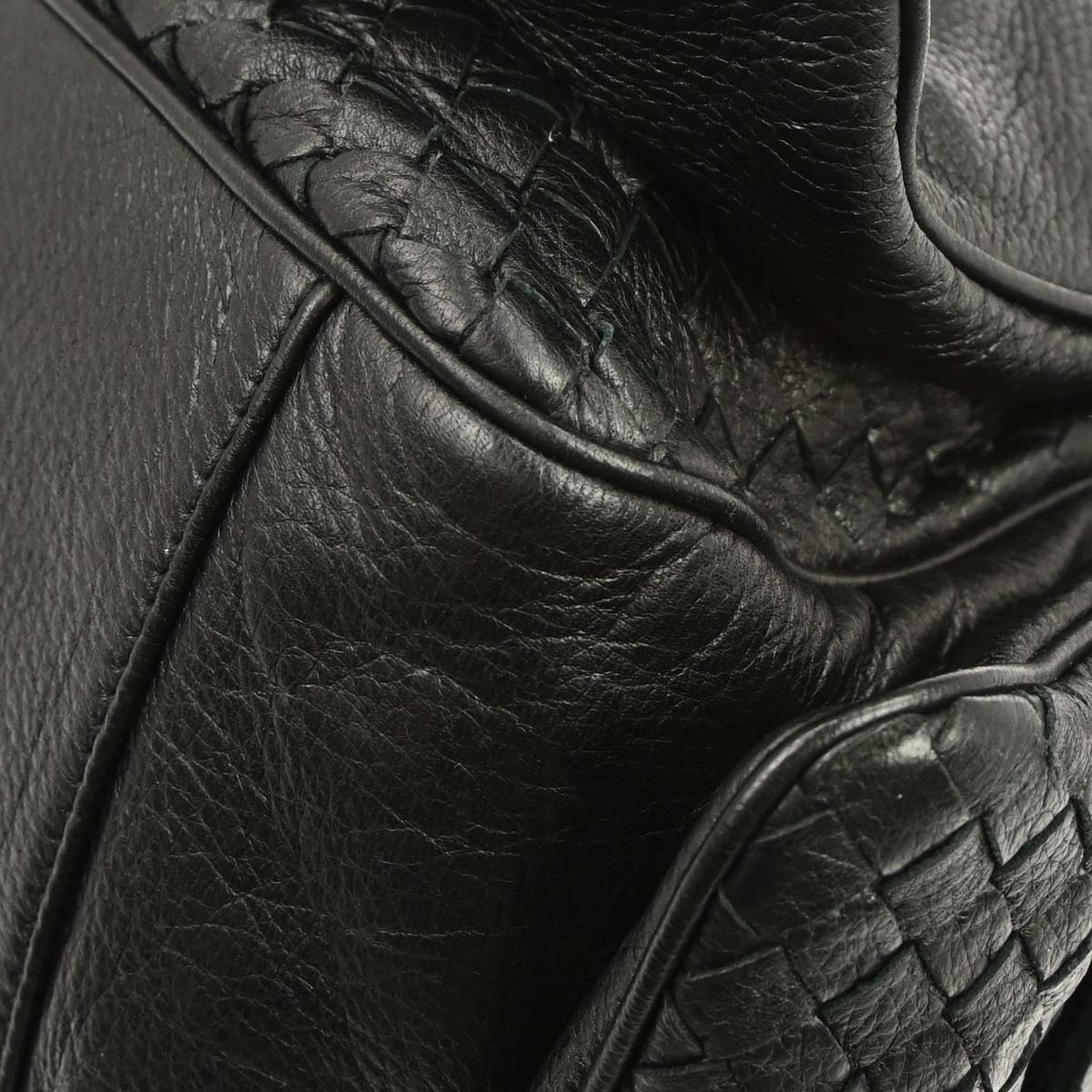 Bottega Veneta Black Leather Intrecciato Handbag