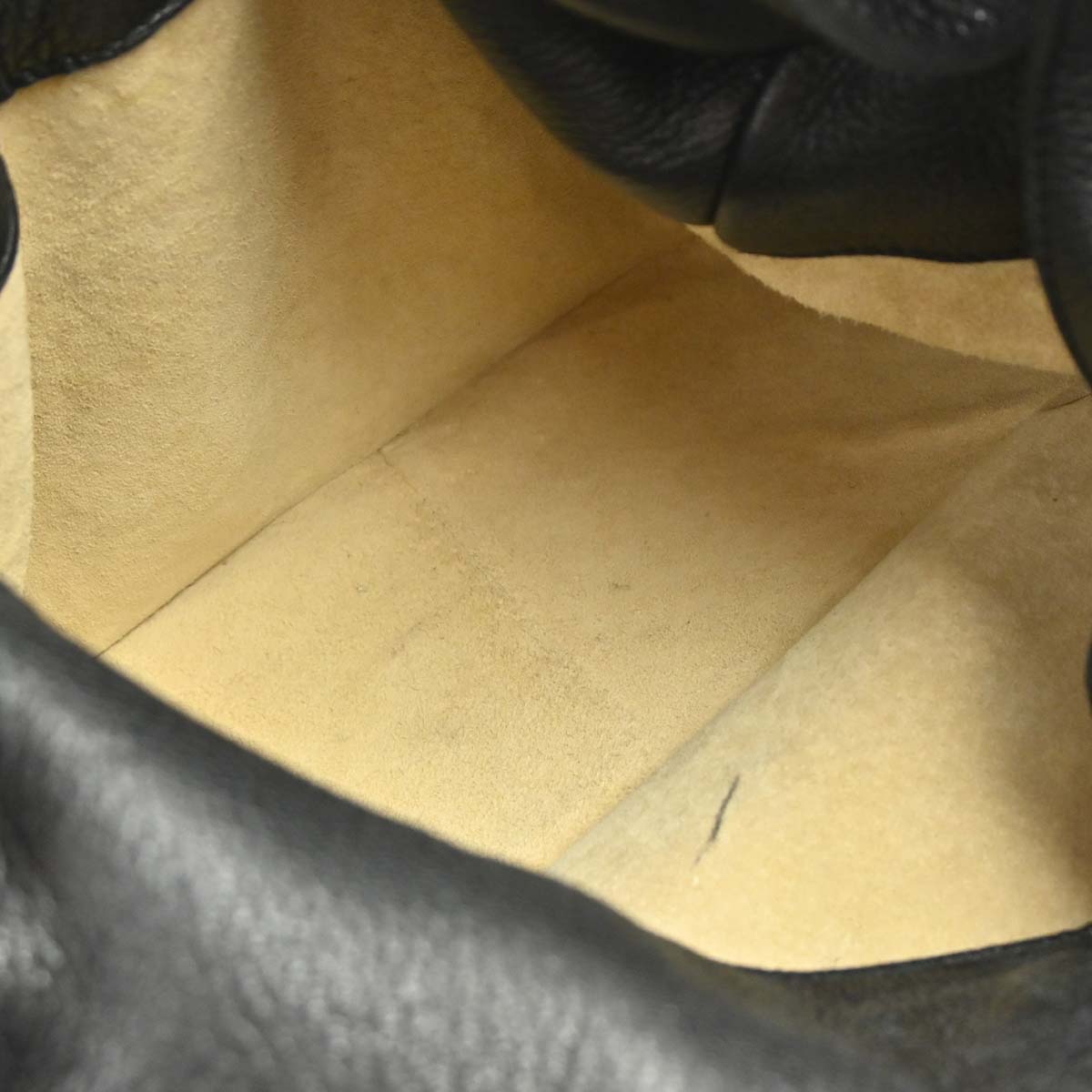 Bottega Veneta Black Leather Intrecciato Handbag