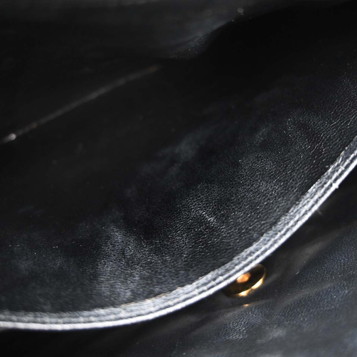 Chanel Black Caviar Skin Straight Flap Handbag
