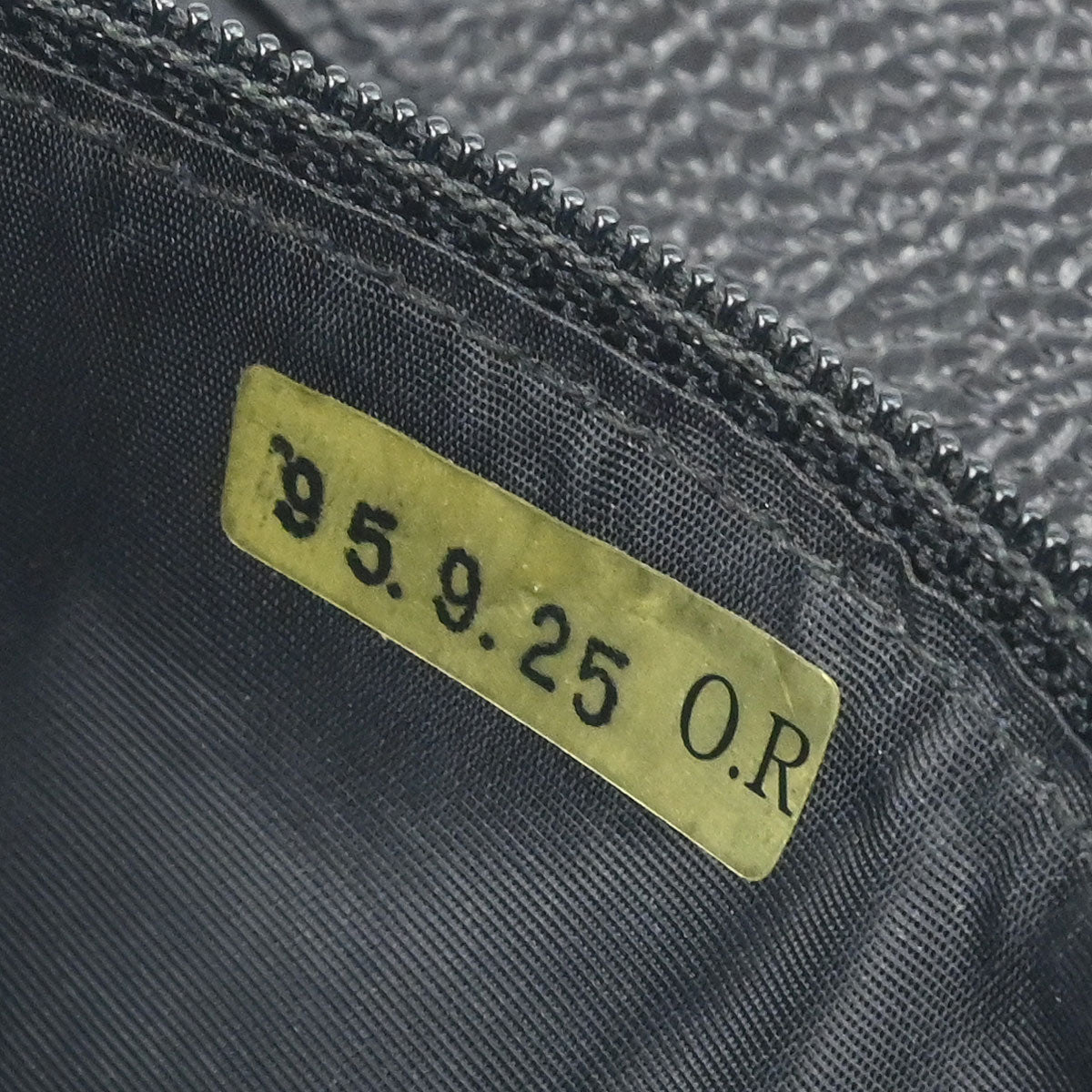 Chanel 1994-1996 Black Caviar Skin Long Wallet