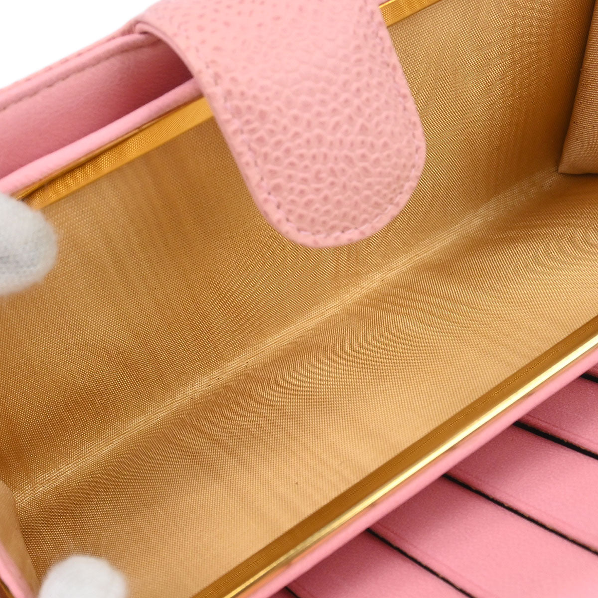 Chanel 2003-2004 Pink Caviar Skin Bifold Wallet