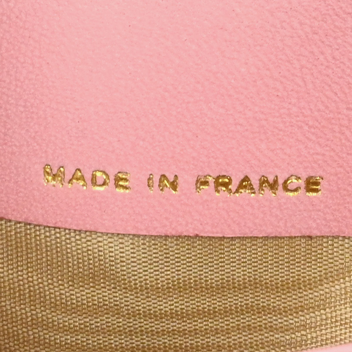 Chanel 2003-2004 Pink Caviar Skin Bifold Wallet