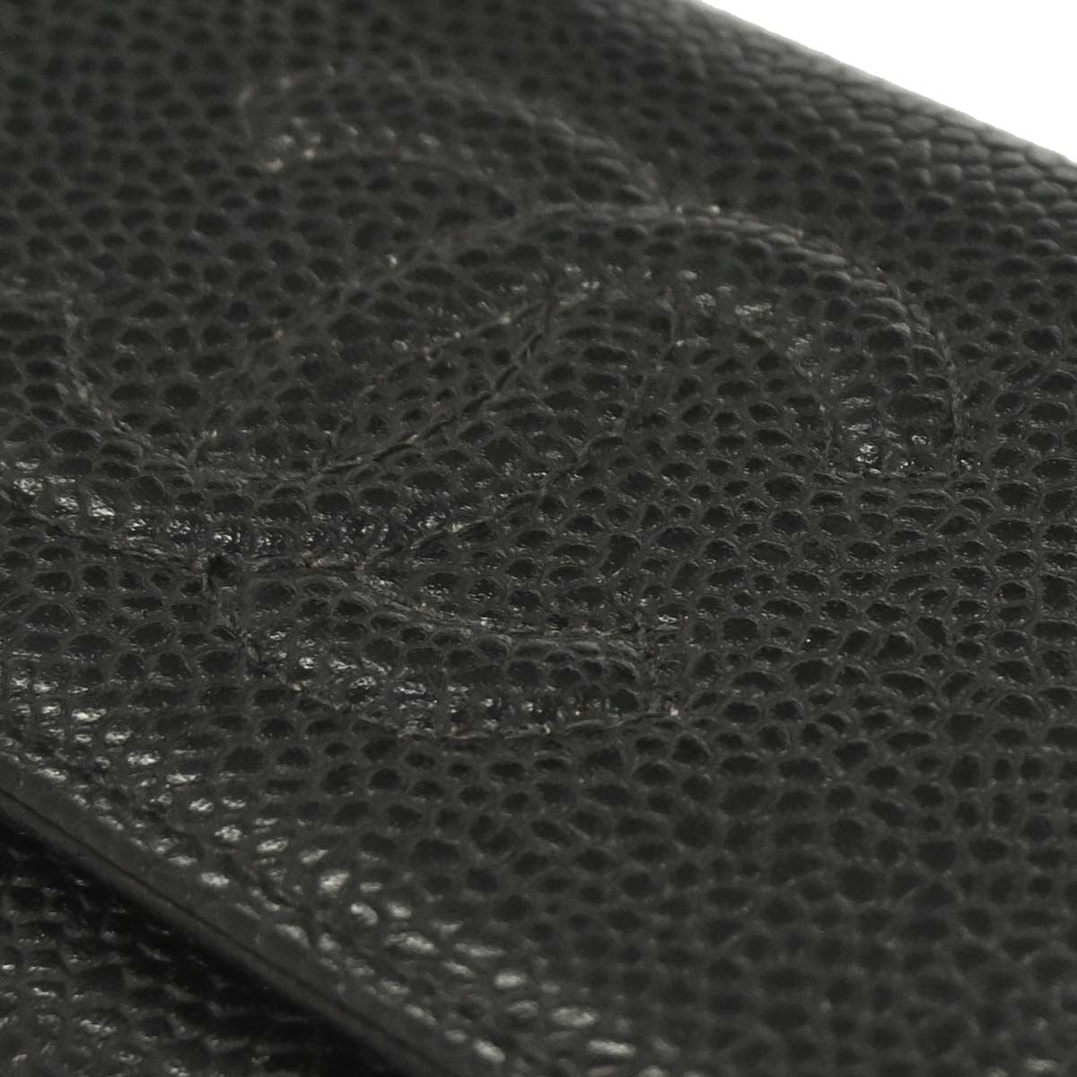 Chanel 2003-2004 Black Caviar Skin Six Hook Key Case Small Good
