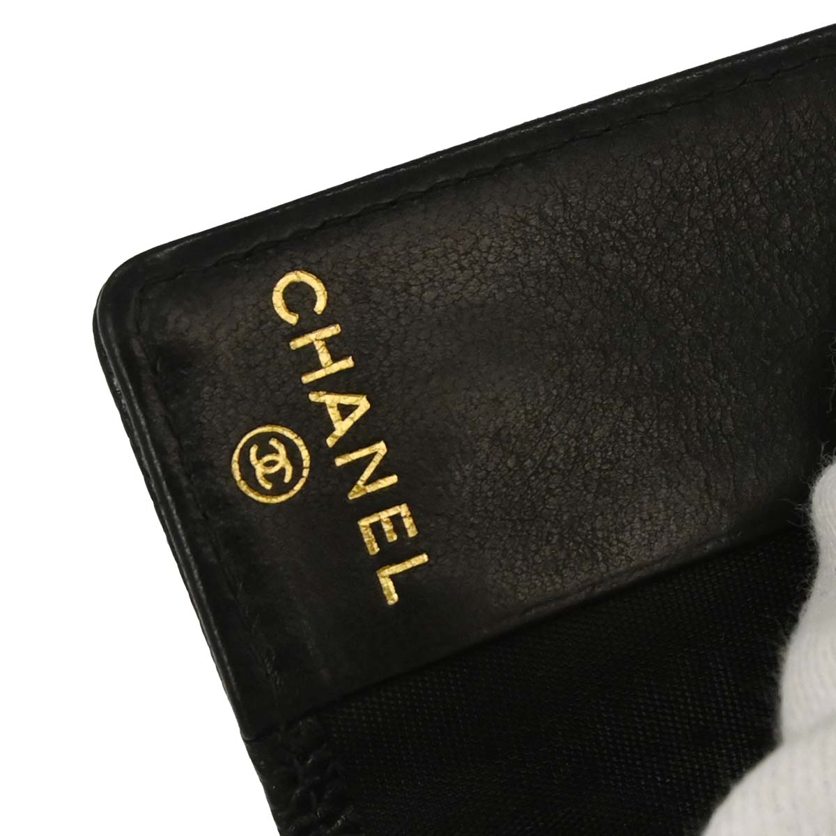 Chanel 2003-2004 Black Caviar Skin Six Hook Key Case Small Good