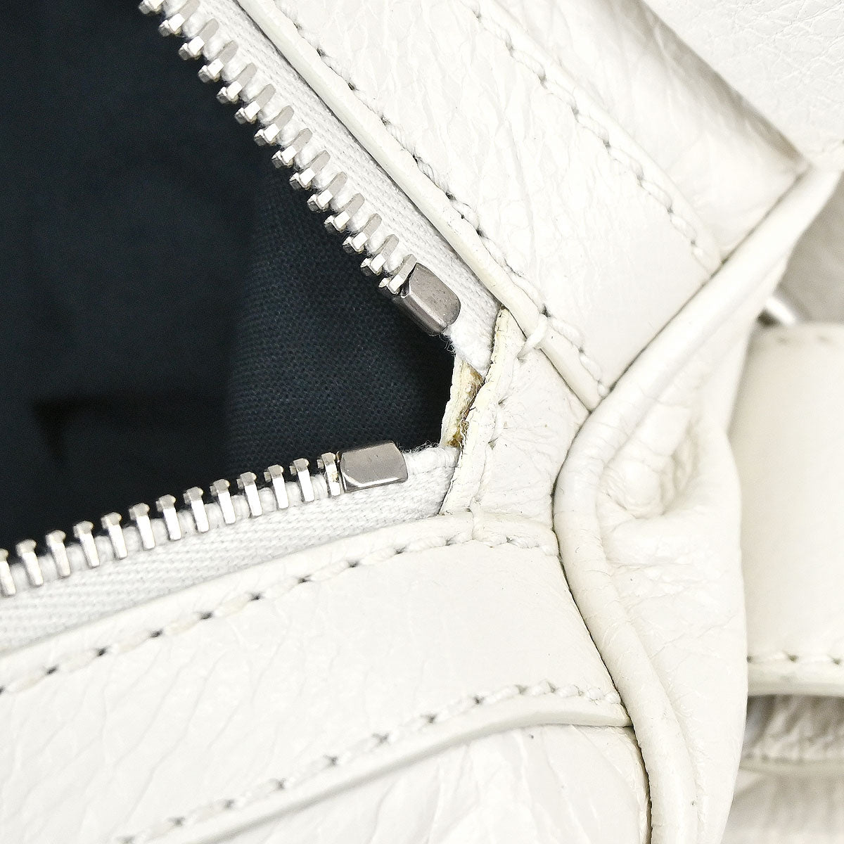 Balenciaga White Squash 2way Duffle Shoulder Handbag