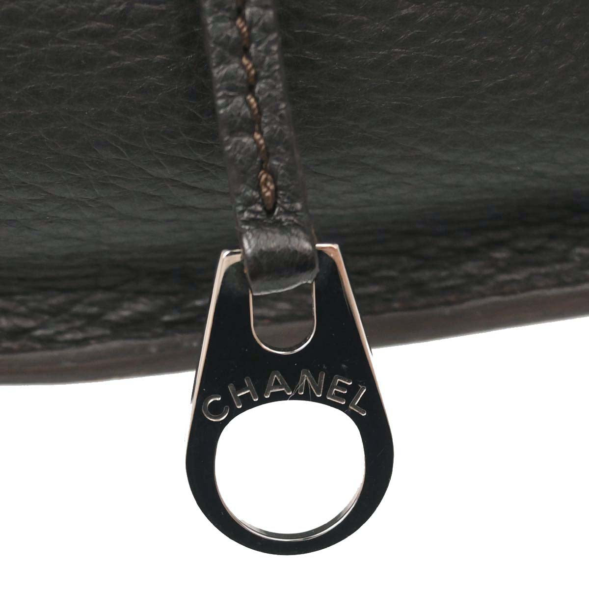 Chanel 2005-2006 Dark Brown Calfskin Handbag