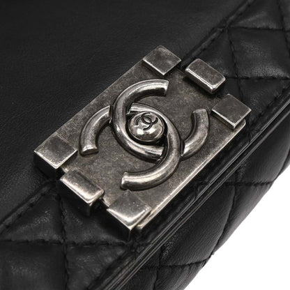 Boy Reverso Chanel Black Lambskin Medium Shoulder Bag