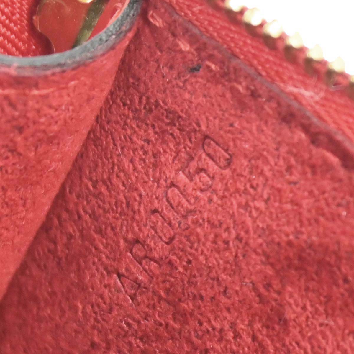 Louis Vuitton Red Epi Pochette Accessoires 21 Handbag M52957