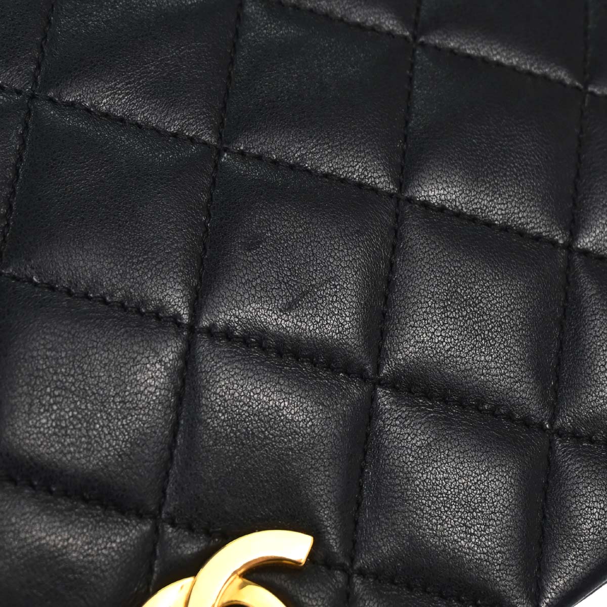 Chanel 1989-1991 Black Lambskin Turnlock Small Full Flap Shoulder Bag