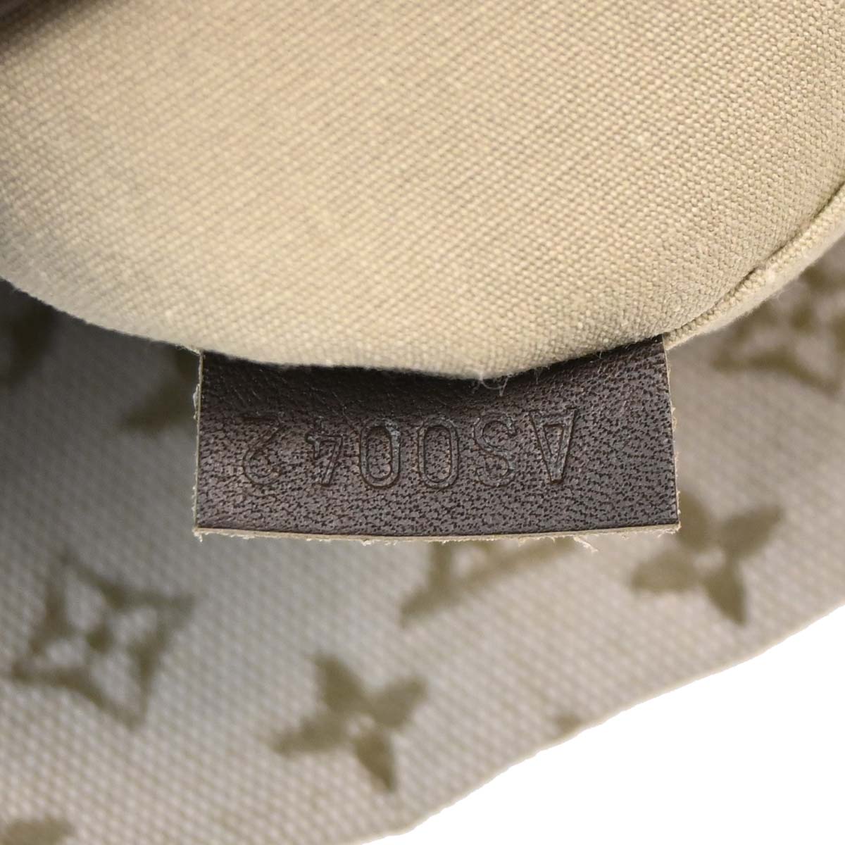 Louis Vuitton * Conte De Fees Besace Shoulder Bag M92277