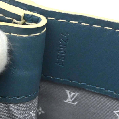 Louis Vuitton 2004 Blue Suhali Le Fabuleux Handbag M91813
