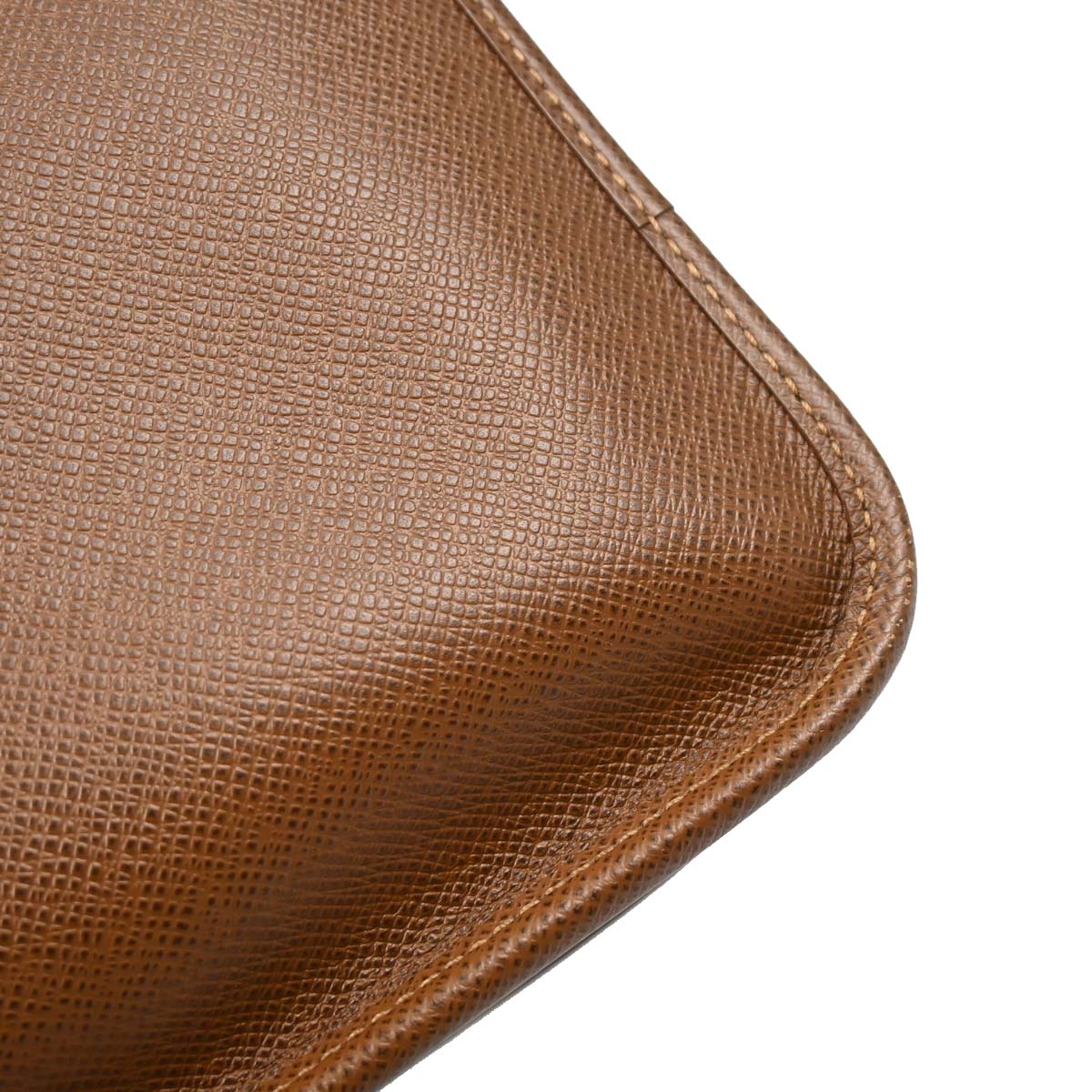 Louis Vuitton 2009 Brown Taiga Andrei Shoulder Bag M32488