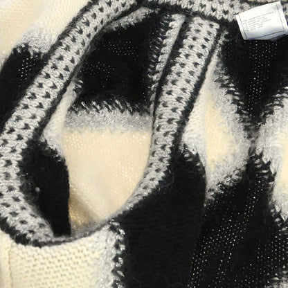 Chanel 2005 Cardigan White #38
