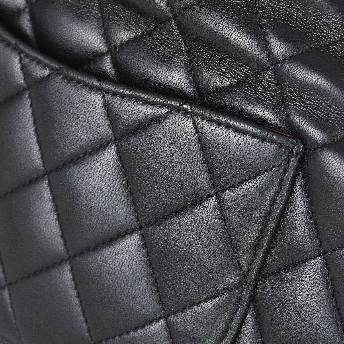 Chanel Black Lambskin Medium Classic Double Flap Shoulder Bag