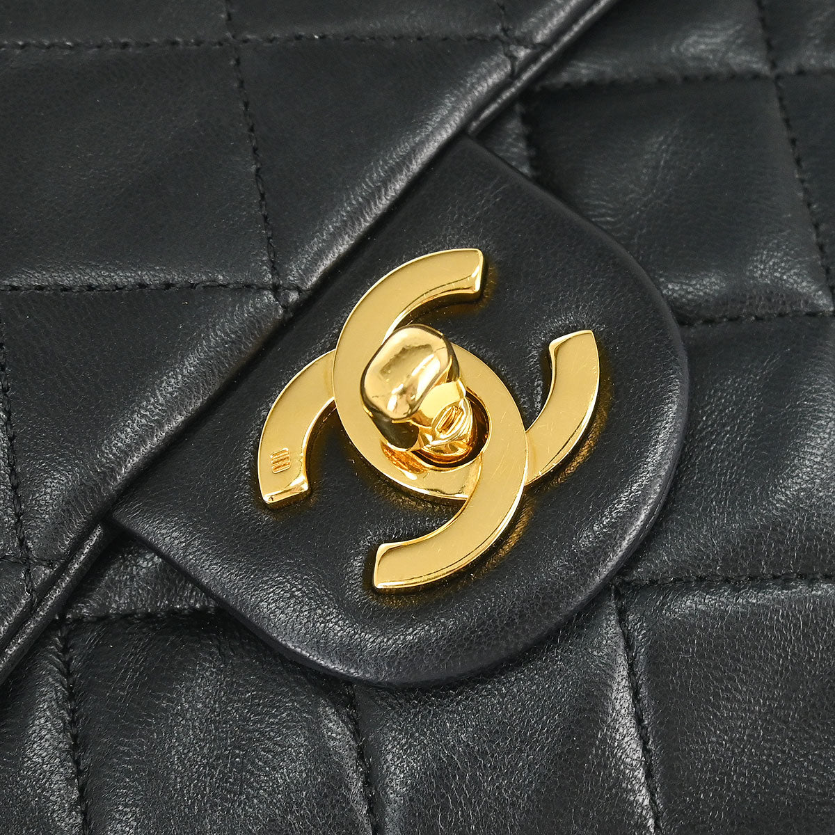 Chanel 1989-1991 Black Lambskin Mini Classic Square Flap Shoulder Bag 17