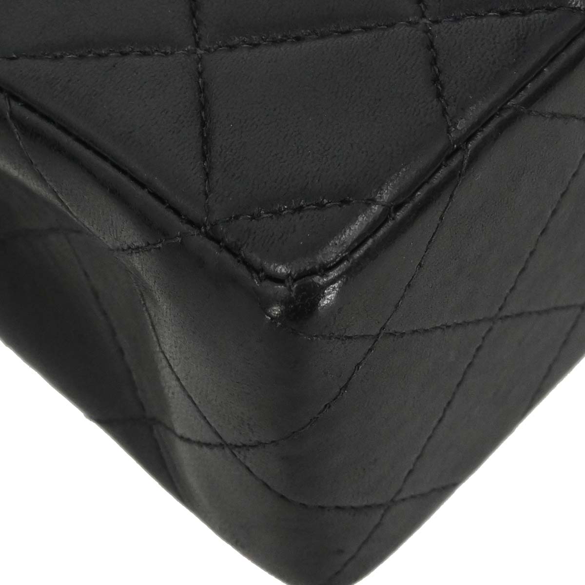 Chanel 1997-1999 Black Lambskin Mini Classic Square Flap Shoulder Bag 17