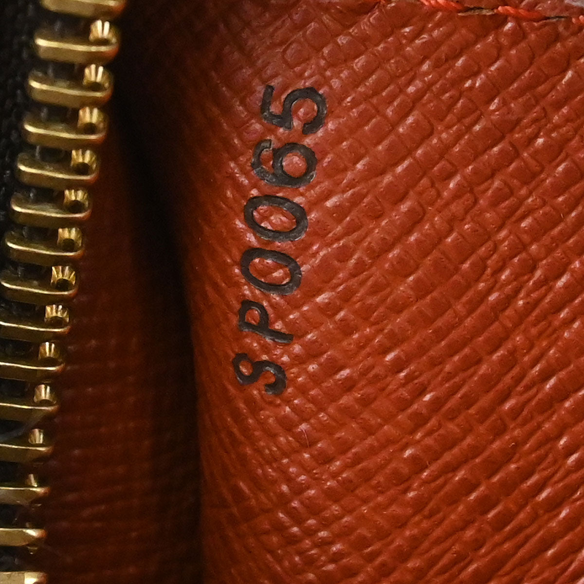 Louis Vuitton Damier Papillon 30 Handbag N51303